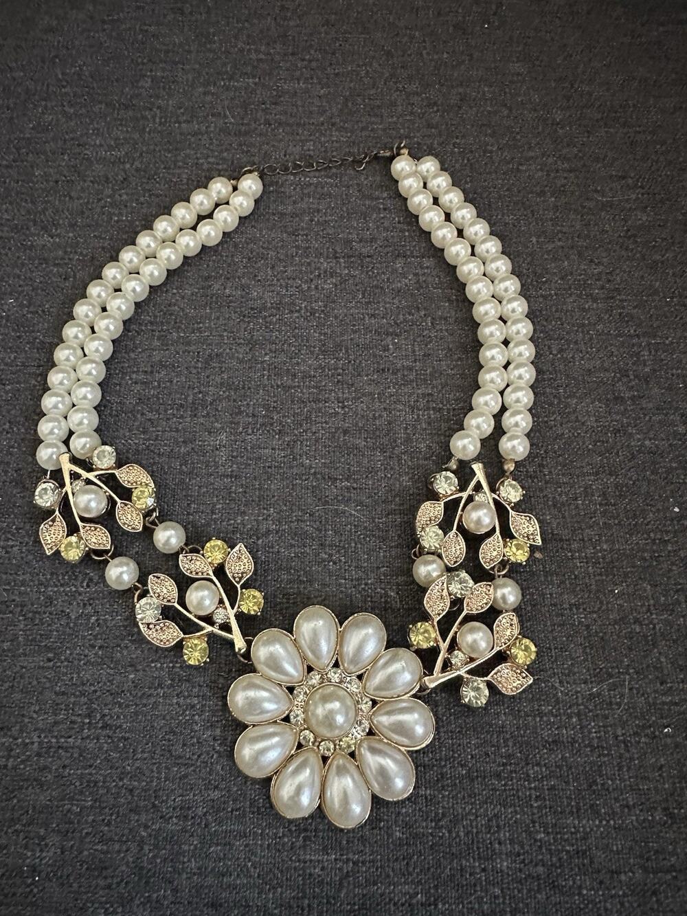 Faux Pearl Floral Statement Necklace Gold Tone Rhinestone Double Strand